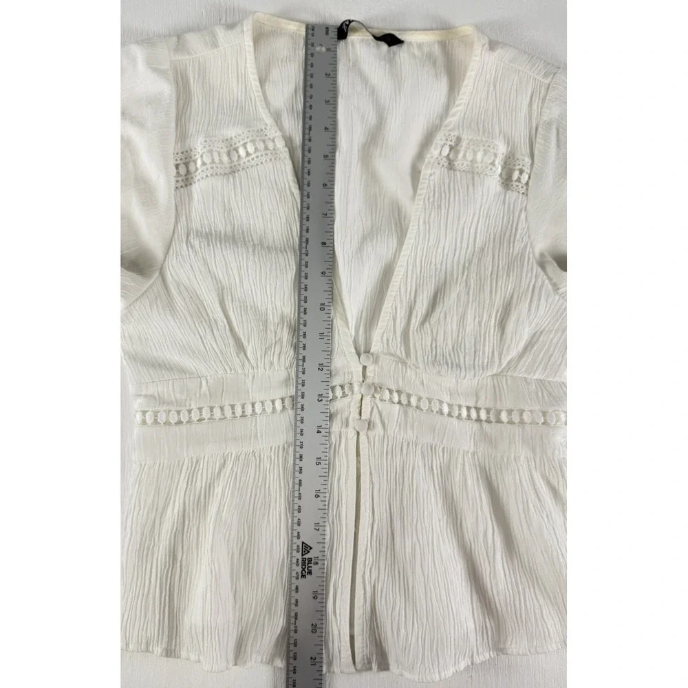 Zara blouse Crinkle Button Flare deep V-neck & delicate‎ lace Women's Size Small